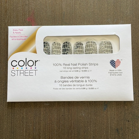 Color Street Fall Hiss and Make Up - Picture 1 of 2